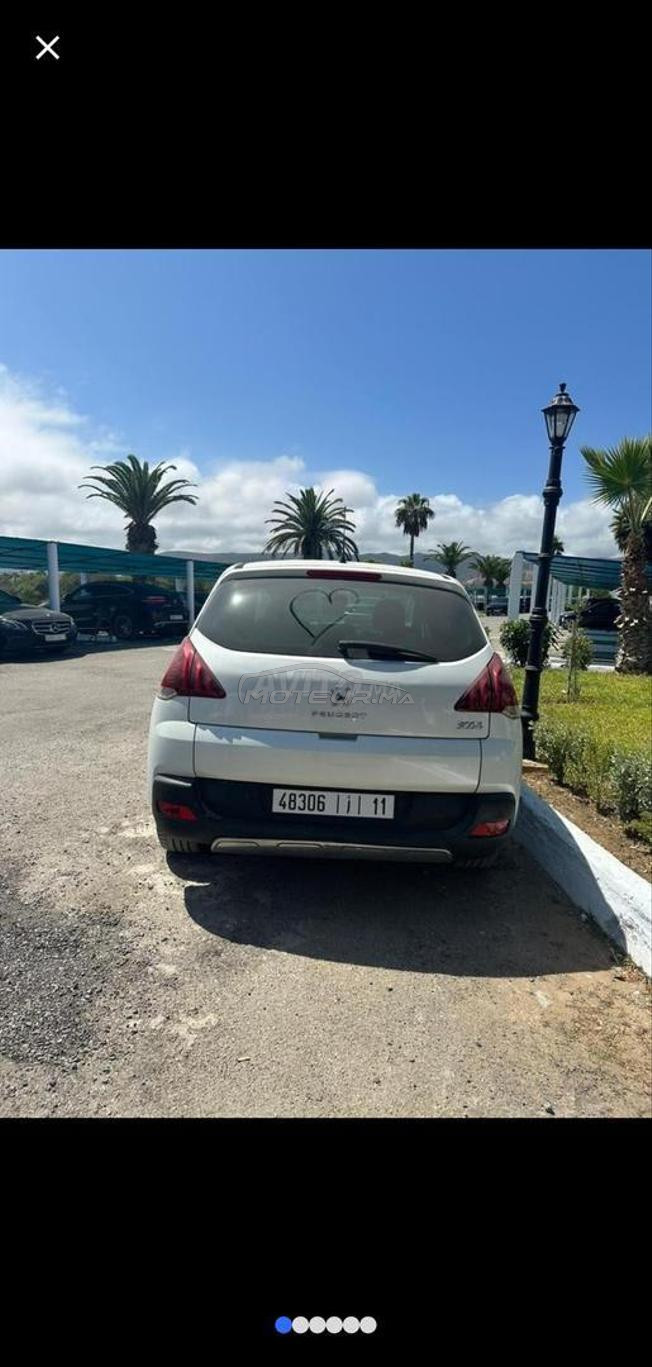  à vendre une voiture très très bon etat à fes