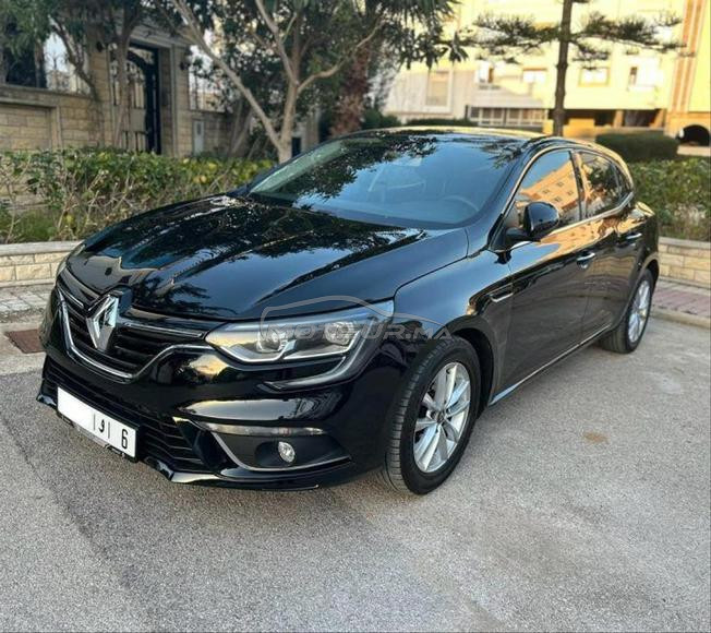 Renault Mégane4 modèle 2019 1ère main 
