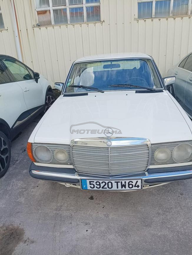 ميرسذيس 240 D