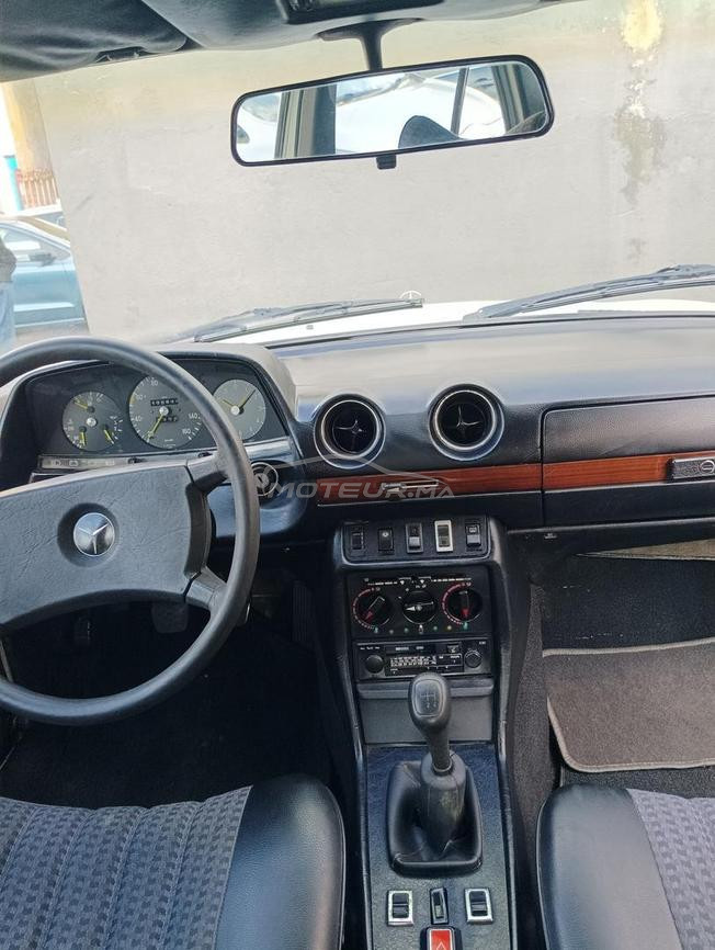ميرسذيس 240 D