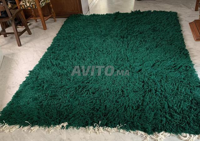 Je vends un tapis en haute laine  - 2
