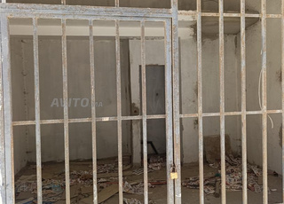 local a vendre mesnana