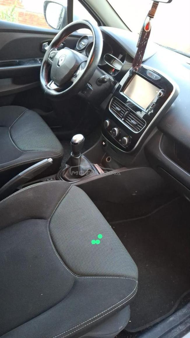 Renault Clio Diesel Manuelle 2017 à Tanger
