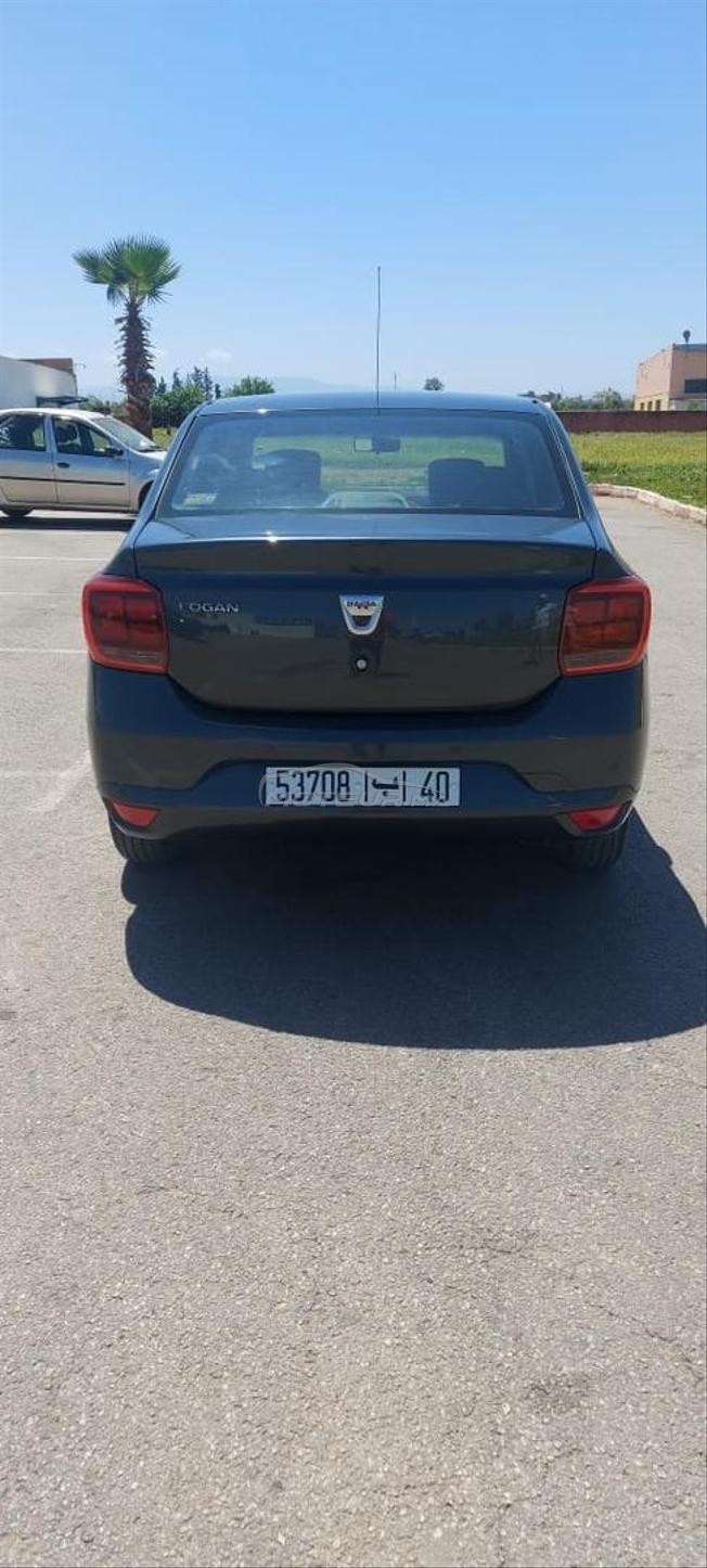 Dacia Logan 