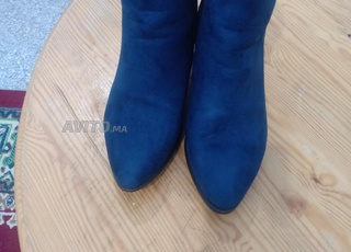 حذاء بكعب عالي