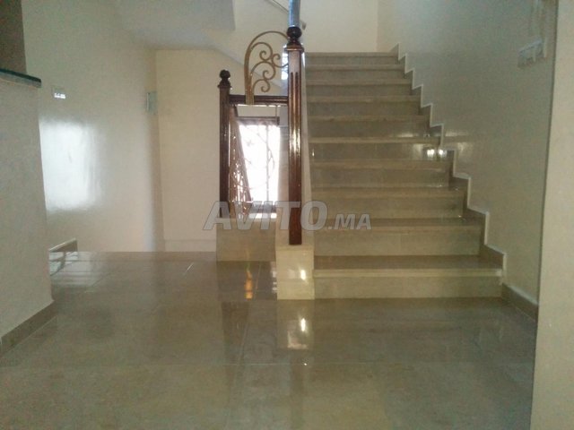 Villa meublée orientation Sud-Est 200 m² Salé