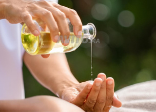 2 masseuses professionnelles