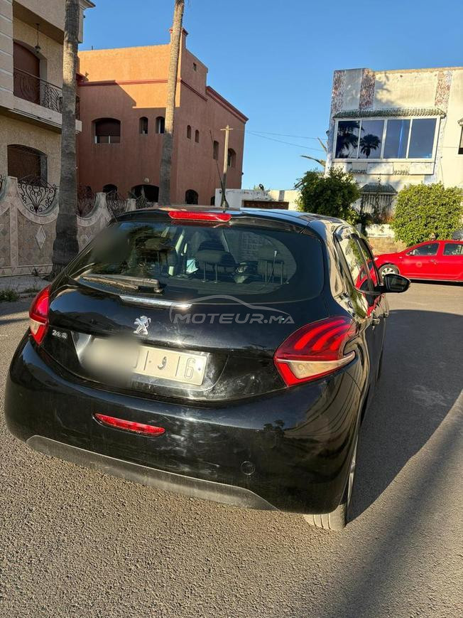 Peugeot 208 l3amra 2018