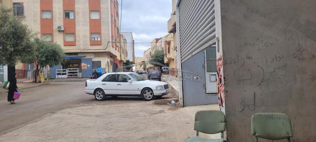 Mercedes-Benz 220 Diesel Manuelle 1995 à Meknès
