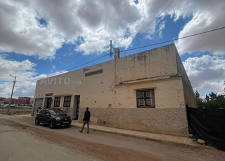  Grande maison à vendre à Oued Zem – 732 m²