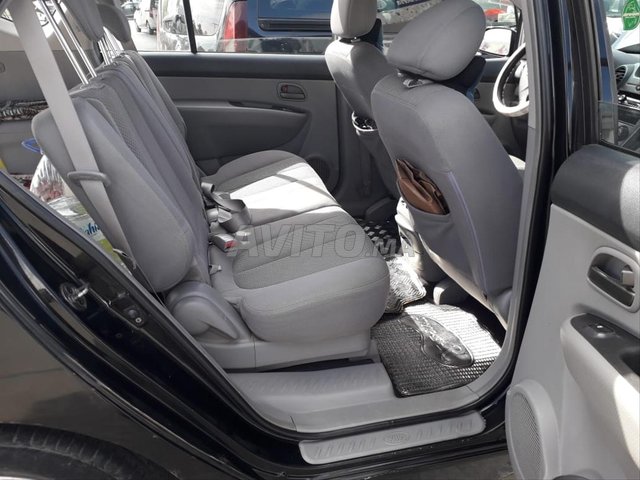 كيا كارينز ديزل يدوي 2007 في تطوان