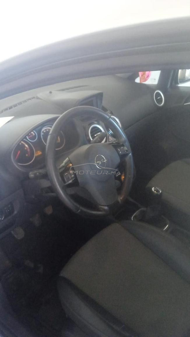 Opel Corsa Diesel Manuelle 2010 à Tanger