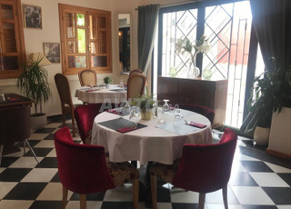 immeuble 3 appt et restaurant luxueux à ouladsaleh