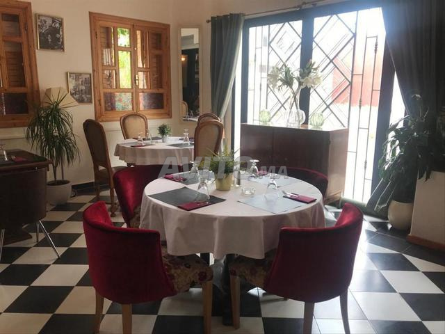 immeuble 3 appt et restaurant luxueux à ouladsaleh
