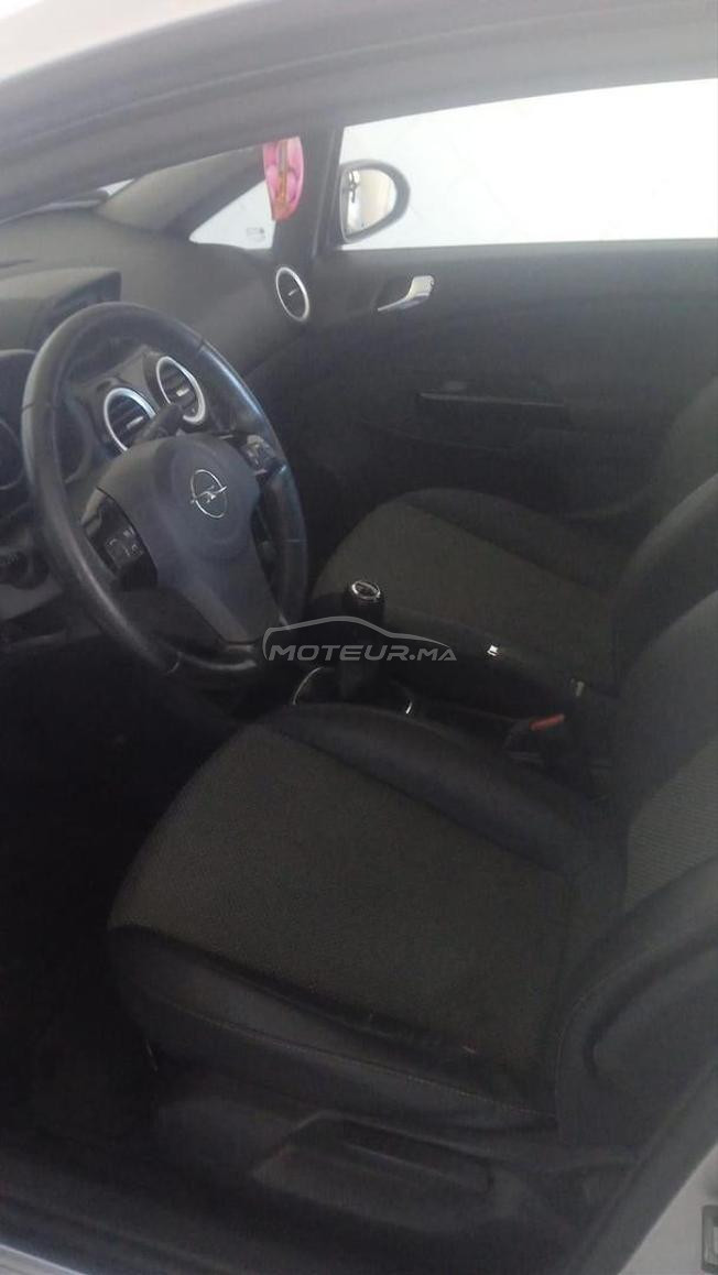 Opel Corsa Diesel Manuelle 2010 à Tanger