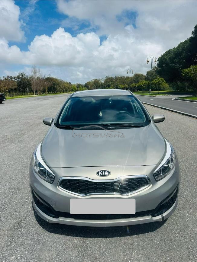 kia ceed 2017 automatique