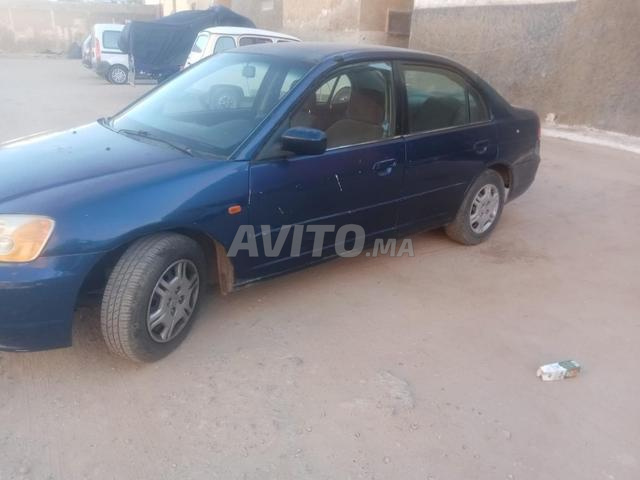 Honda Civic Essence 2001 à Casablanca - 2