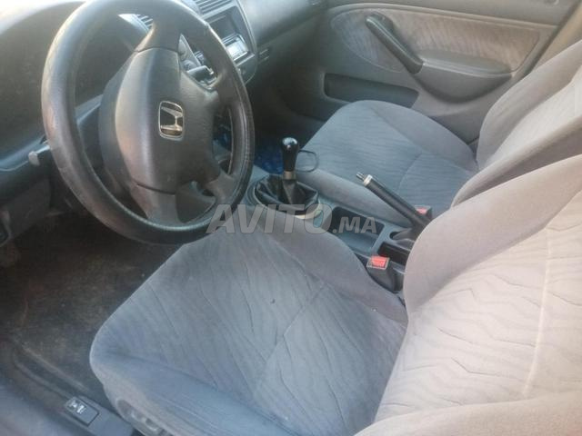 Honda Civic Essence 2001 à Casablanca