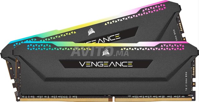 Corsair Vengeance RGB PRO SL DDR4 32GB (2X16) CL16