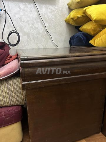 Coin en bois avec rangement - 2