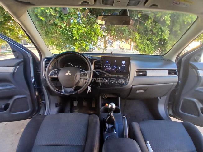 outlander mitsubishi