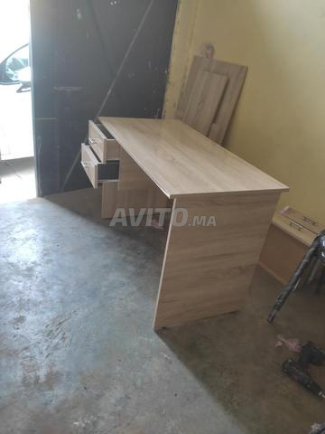 Un bureau complète pour les travaux ou l'étude 