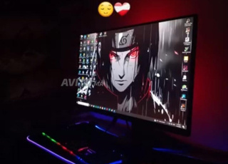 PC gamer b ecran dyalo chi haja caliti 