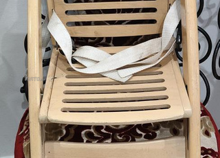 Chaise bébé bonne état 