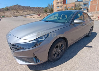 Hyndai Elantra Hybrid