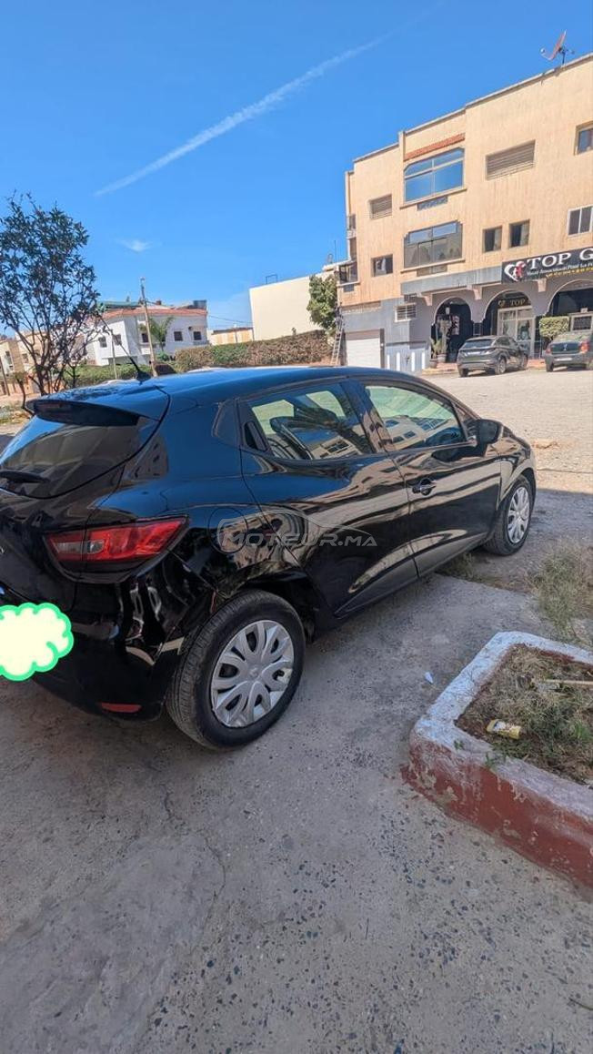 clio 4 en parfait etat
