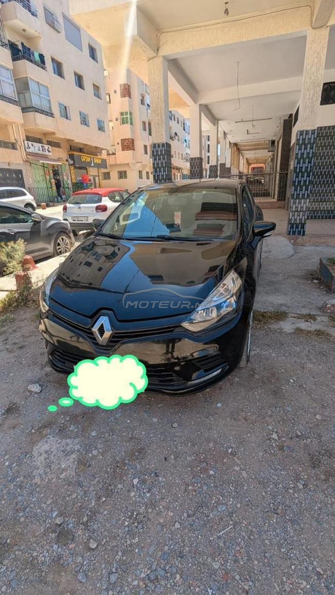 clio 4 en parfait etat