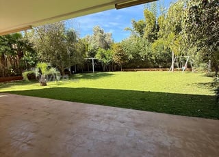 Villa spacieuse A LOUER à Souissi RABAT