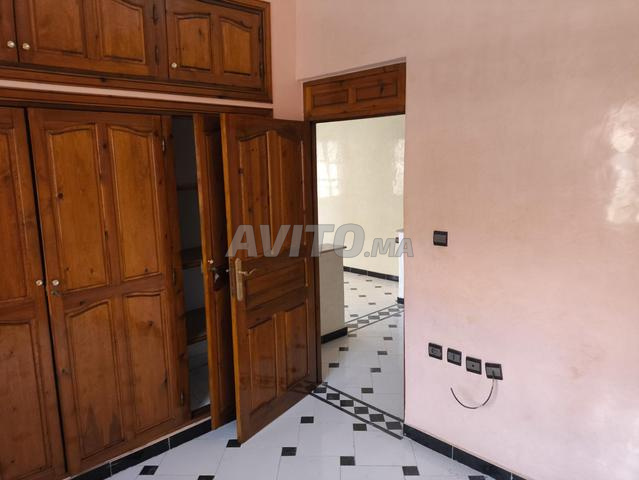 1er etage d une maison a louer bureau a mhamid 3