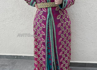 قفاطين و تكاشط للبيع كمية كبيرة و تمن رائع ,