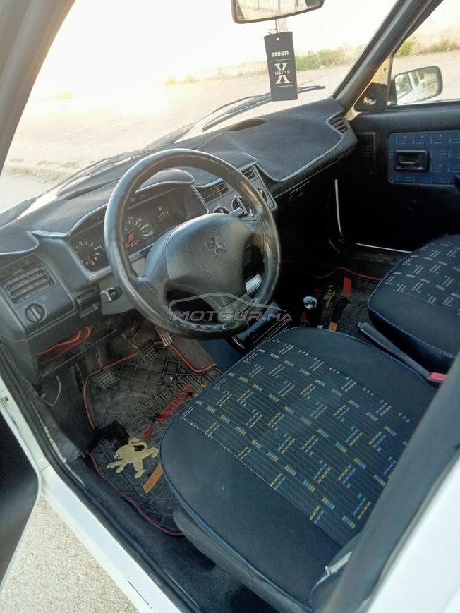 Peugeot 205