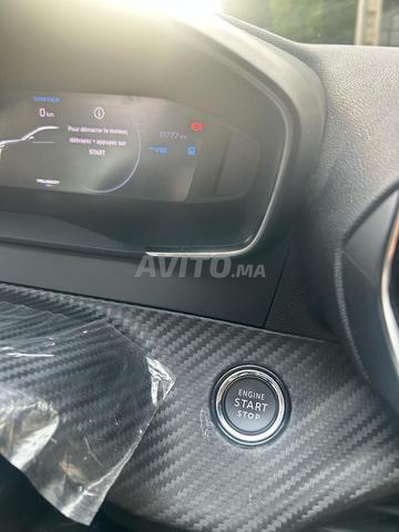 Peugeot 208 Diesel Manuelle 2024 à Rabat - 2