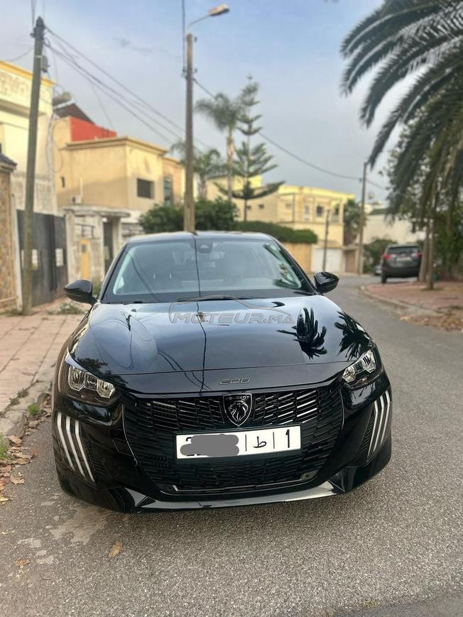 Peugeot 208 Diesel Manuelle 2024 à Rabat