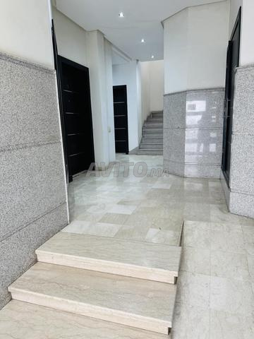 Duplex 35m avec 300m Starbuck coffee AGDAL