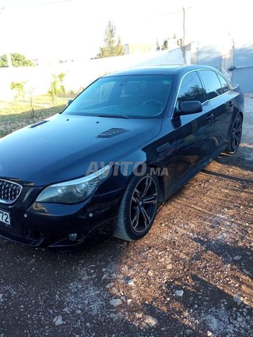 BMW Série 5 Diesel Automatique 2009 à Fès