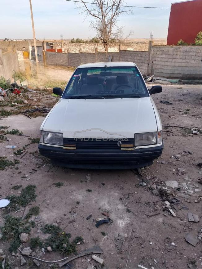 renault R21