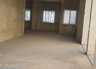 Local 73 m² à vendre à Ryad el fath 