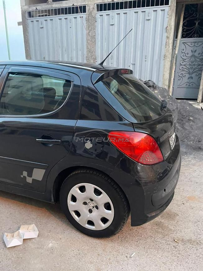 Peugeot 207 Diesel Manuelle 2006 à Bouskoura