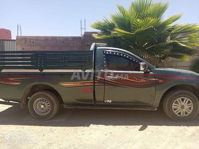 Mitsubishi L200 pkp Diesel Manuelle 2010 à Agadir