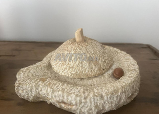 petite meule decorative noix argan