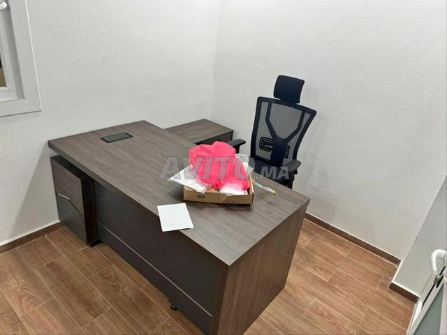 Offre Spéciale - Bureau Chic à Prix Doux 