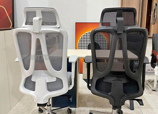  🔄🪑 كرسي دوار للمكتب – تصميم عصري وعملي