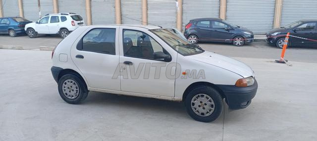 Fiat Palio Essence Manuelle 2002 à Meknès - 2