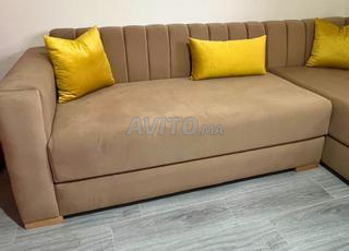 canapé d'angle élégant et confortable