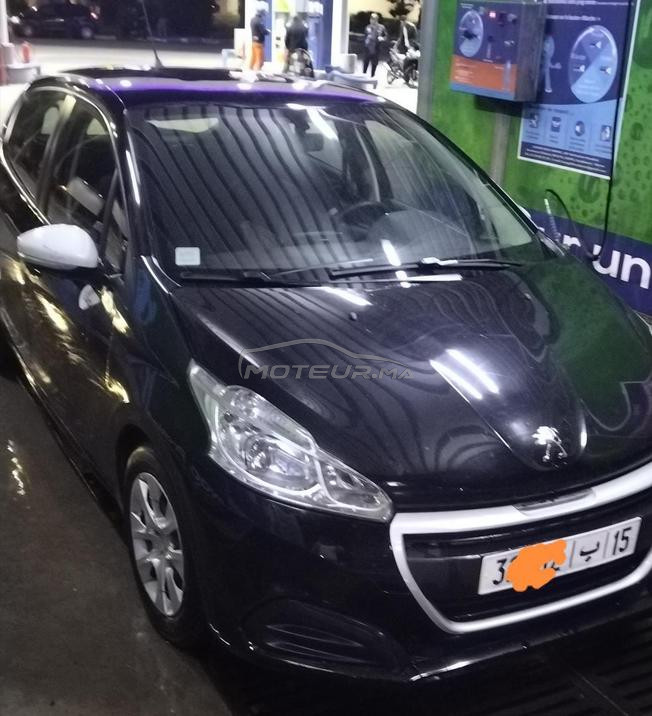 Peugeot 208 Essence Manuelle 2018 à Fès