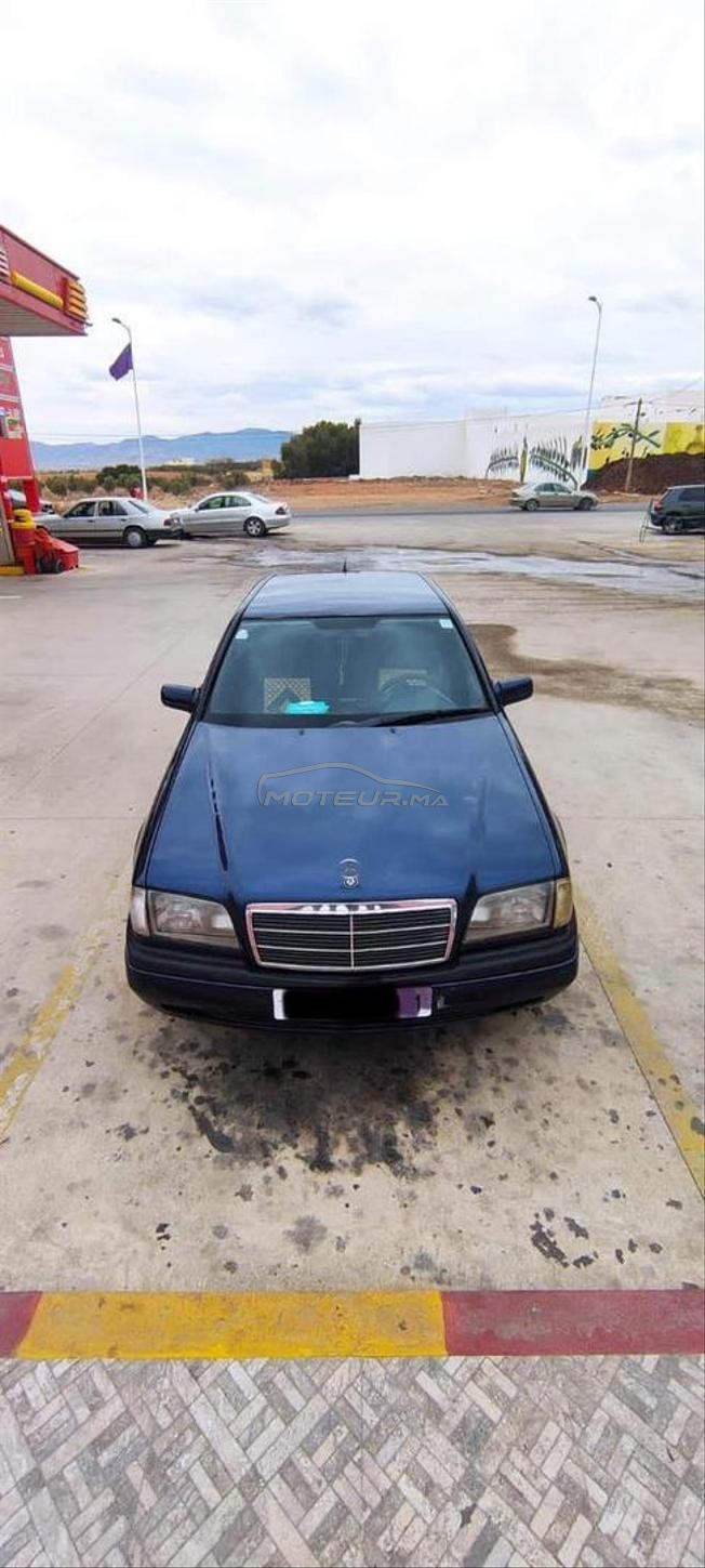 Mercedes-Benz 250 Diesel Manuelle 1997 à Guercif